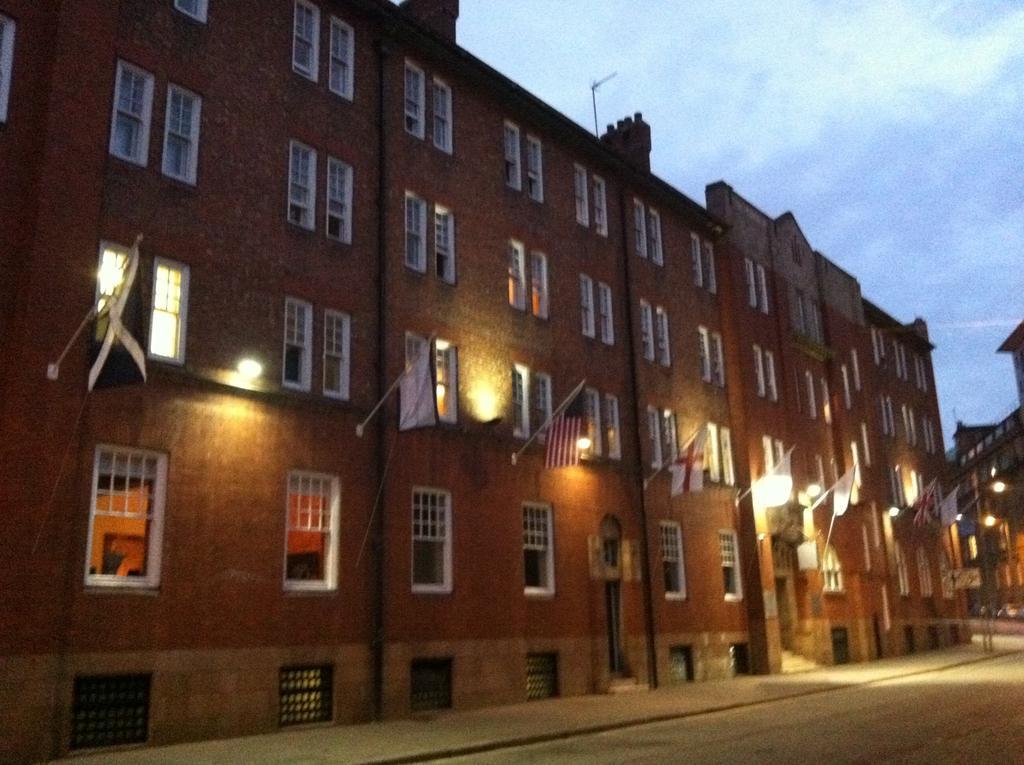 A Pousada Ashton House Manchester Exterior foto